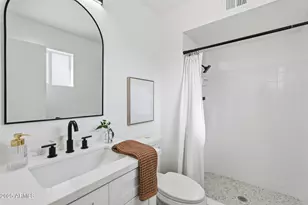 403 W Gail Dr, Chandler, AZ 85225 - Photo 25