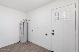 403 W Gail Dr, Chandler, AZ 85225 - Photo 31