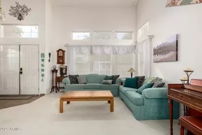 15301 N 89th Avenue, Peoria, AZ 85381 - Photo 5