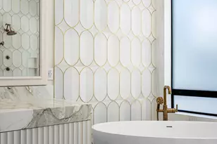 8487 N Canta Bello, Paradise Valley, AZ 85253 - Photo 11