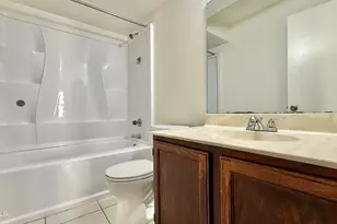 5236 W Peoria Ave, Glendale, AZ 85302 - Photo 15