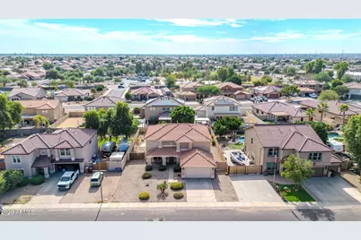 10617 W Daley Lane, Peoria, AZ 85383 - Photo 57