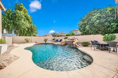 10617 W Daley Lane, Peoria, AZ 85383 - Photo 45