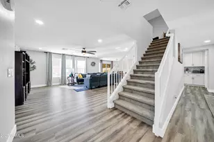 10617 W Daley Ln, Peoria, AZ 85383 - Photo 21