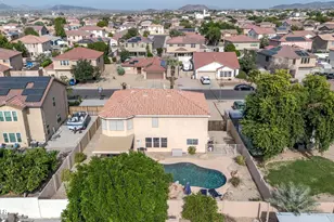 10617 W Daley Ln, Peoria, AZ 85383 - Photo 69