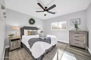 10617 W Daley Ln, Peoria, AZ 85383 - Photo 19