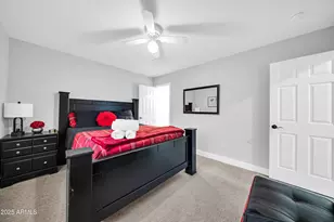 10617 W Daley Ln, Peoria, AZ 85383 - Photo 35