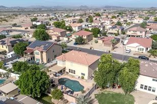 10617 W Daley Ln, Peoria, AZ 85383 - Photo 67