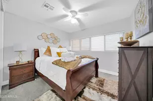 10617 W Daley Ln, Peoria, AZ 85383 - Photo 33