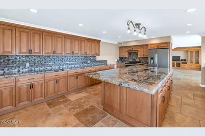 9969 W Cameo Drive, Sun City, AZ 85351 - Photo 15