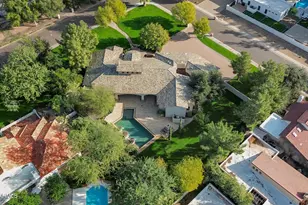 7233 E Royal Palm Rd, Scottsdale, AZ 85258 - Photo 19