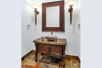 7233 E Royal Palm Road, Scottsdale, AZ 85258 - Photo 21