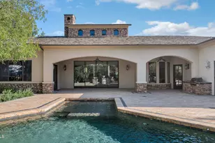 7233 E Royal Palm Rd, Scottsdale, AZ 85258 - Photo 11