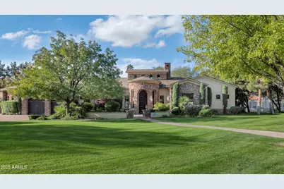 7233 E Royal Palm Road, Scottsdale, AZ 85258 - Photo 1