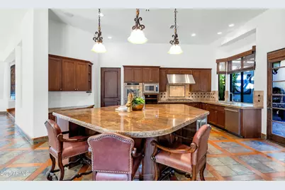 7233 E Royal Palm Road, Scottsdale, AZ 85258 - Photo 23