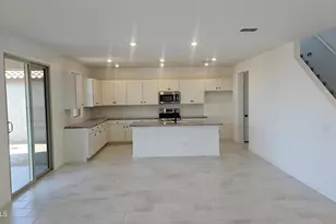 15584 W Hackamore Dr, Surprise, AZ 85387 - Photo 5