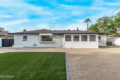 2163 W Village Drive, Phoenix, AZ 85023 - Photo 33