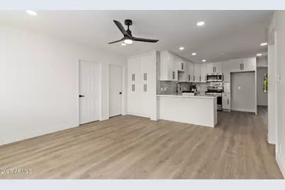 2163 W Village Drive, Phoenix, AZ 85023 - Photo 11