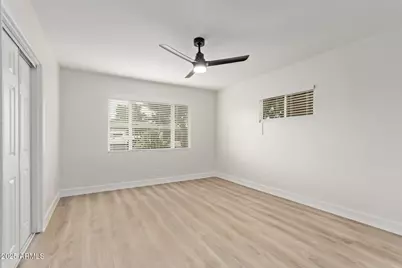 2163 W Village Drive, Phoenix, AZ 85023 - Photo 15