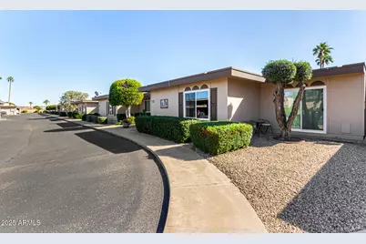 13709 N 98th Avenue #B, Sun City, AZ 85351 - Photo 23