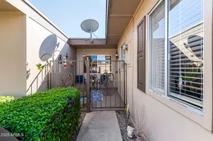 13709 N 98th Ave, Sun City, AZ 85351 - Photo 11