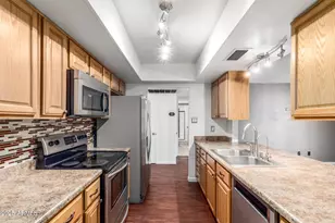 13842 N 52nd Ave, Glendale, AZ 85306 - Photo 9