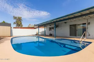 13842 N 52nd Ave, Glendale, AZ 85306 - Photo 29