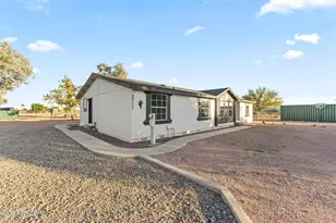 29111 N 225th Ave, Wittmann, AZ 85361 - Photo 3