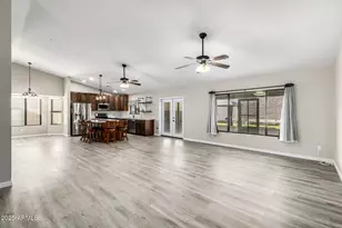 13514 N 88th Pl, Scottsdale, AZ 85260 - Photo 11