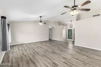 13514 N 88th Place, Scottsdale, AZ 85260 - Photo 9