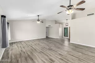 13514 N 88th Pl, Scottsdale, AZ 85260 - Photo 9