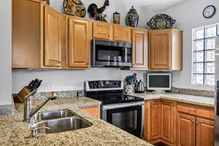 16013 S Desert Foothills Pkwy, Phoenix, AZ 85048 - Photo 7