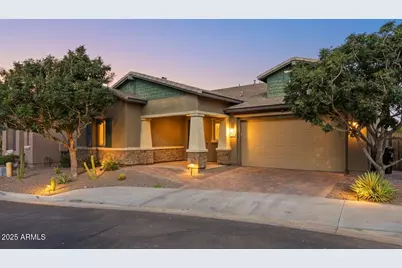 1432 E Pedro Road, Phoenix, AZ 85042 - Photo 1