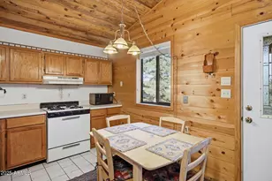 3157 Tonto Dr, Overgaard, AZ 85933 - Photo 9