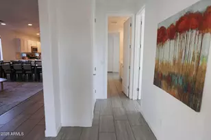 3836 S 64th Dr, Phoenix, AZ 85043 - Photo 13