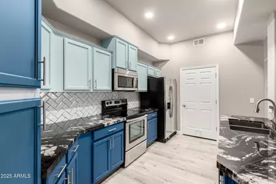 14575 W Mountain View Boulevard #11224, Surprise, AZ 85374 - Photo 7