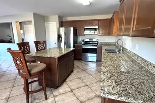 7408 S 37th Dr, Phoenix, AZ 85041 - Photo 3