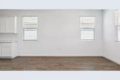 2304 W Sebring Avenue, Apache Junction, AZ 85120 - Photo 9