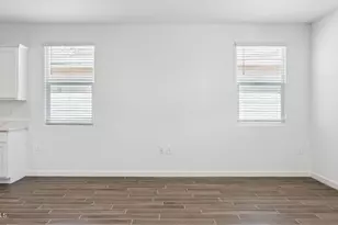 2304 W Sebring Ave, Apache Junction, AZ 85120 - Photo 9