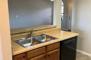 930 N Mesa Dr, Mesa, AZ 85201 - Photo 5