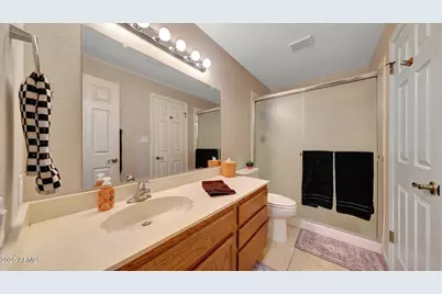 6915 W Oraibi Drive, Glendale, AZ 85308 - Photo 33