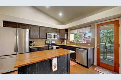 6915 W Oraibi Drive, Glendale, AZ 85308 - Photo 9