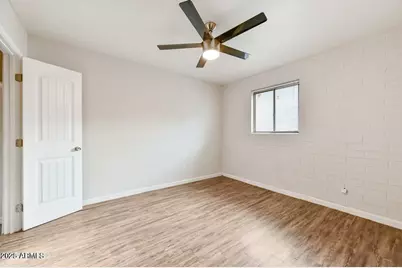 1744 W Glendale Avenue #9, Phoenix, AZ 85021 - Photo 13