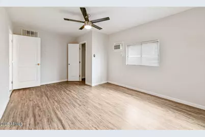 1744 W Glendale Avenue #9, Phoenix, AZ 85021 - Photo 11