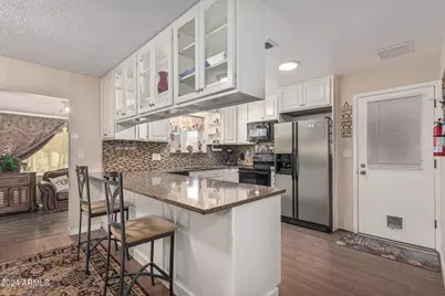 849 N 67th Place, Mesa, AZ 85205 - Photo 9