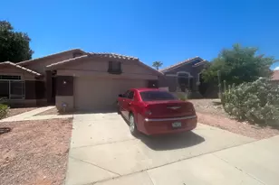 1041 E Silverwood Dr, Phoenix, AZ 85048 - Photo 1