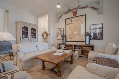 5622 N 184th Drive, Litchfield Park, AZ 85340 - Photo 11