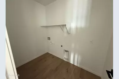 9615 W Tamarisk Avenue, Tolleson, AZ 85353 - Photo 9