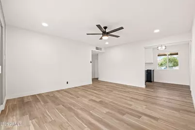 3137 W Turney Avenue, Phoenix, AZ 85017 - Photo 9