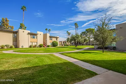 4201 E Camelback Road #14, Phoenix, AZ 85018 - Photo 23